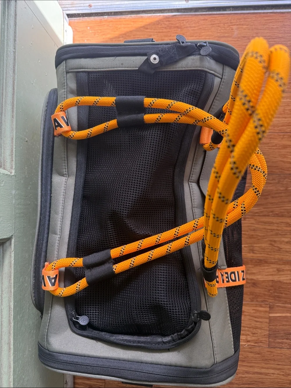 Presides Pet Carrier
